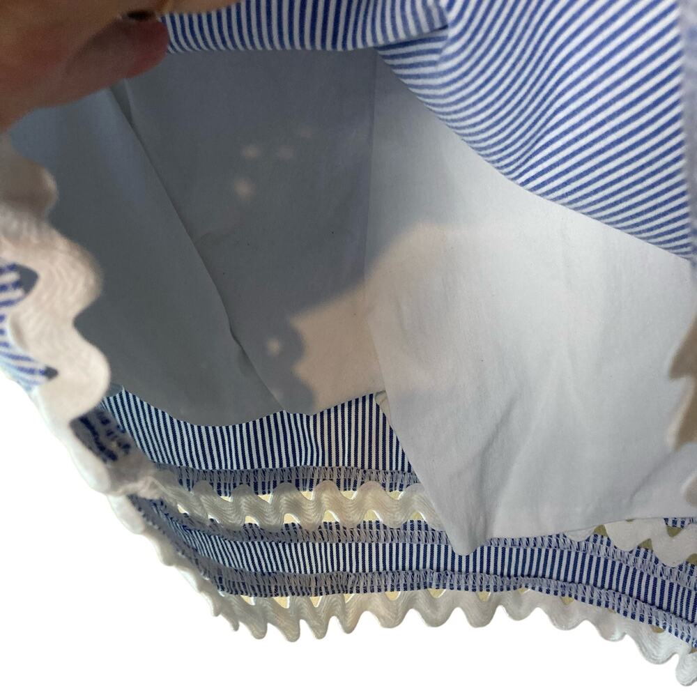 Crown & Ivy Pin Striped Skort with Ribbon Bric Brac Accent Size 4 - Picture 3 of 6